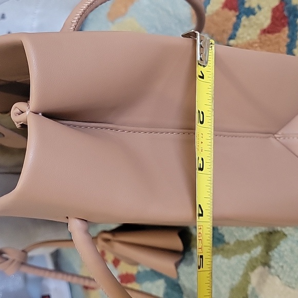 Zara tote bag medium size beige/ light tan color - Picture 7 of 8